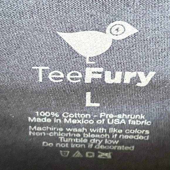 Frozen Winter Is Coming Elsa GOT Crossover Parody Navy T Shirt Men’s size Large - Picture 4 of 4